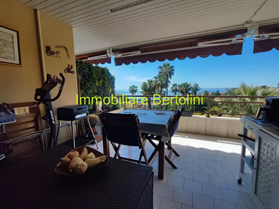 Immagine 3 di Appartamento in vendita  in VIA P. SEMERIA, 340 a San Remo