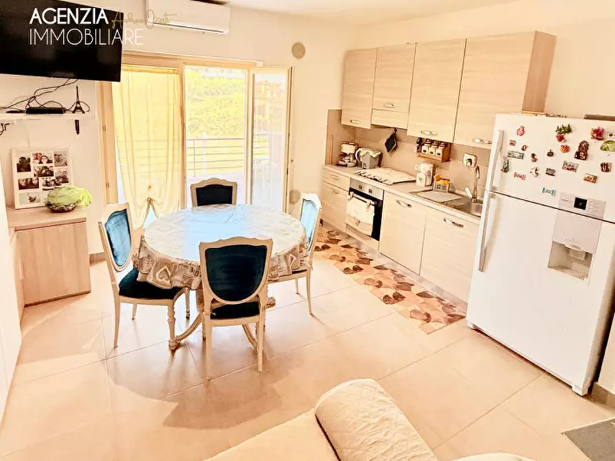 Immagine 7 di Appartamento in vendita  in via dei salici a Rocca Di Papa