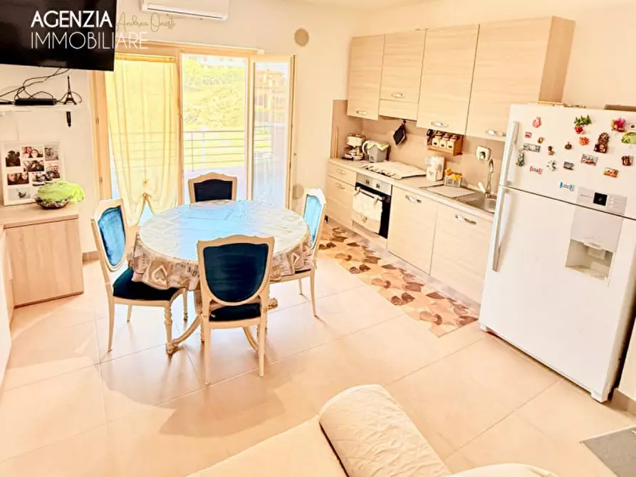 Immagine 10 di Appartamento in vendita  in via dei salici a Rocca Di Papa