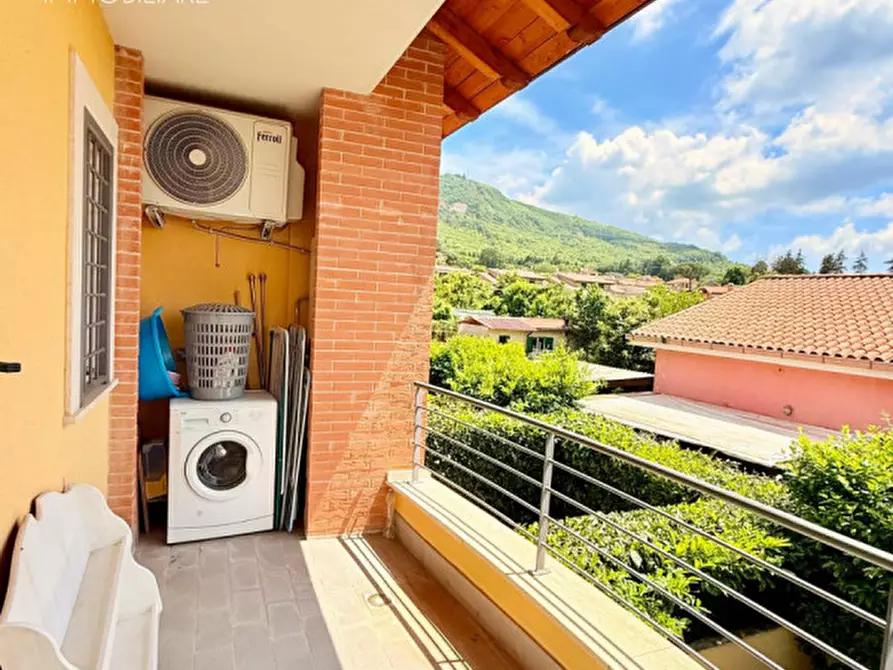 Immagine 14 di Appartamento in vendita  in via dei salici a Rocca Di Papa