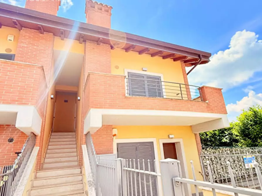 Immagine 28 di Appartamento in vendita  in via dei salici a Rocca Di Papa