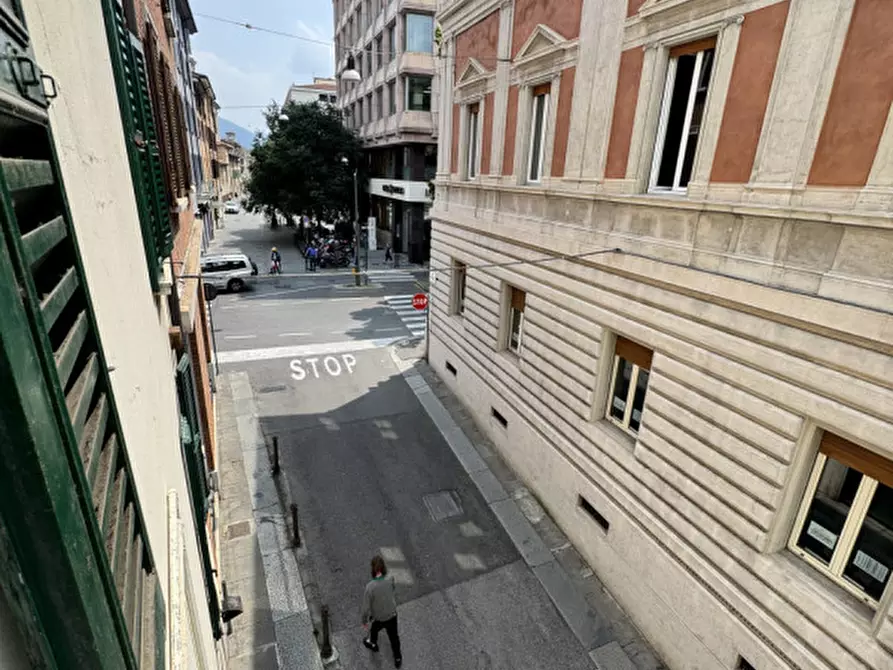 Immagine 4 di Appartamento in vendita  in via Moretto a Brescia