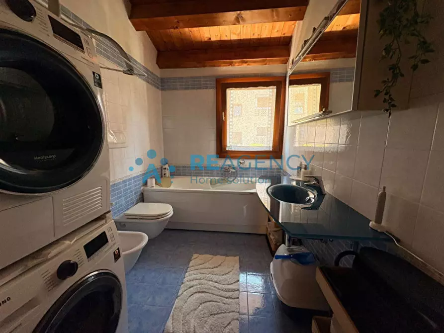 Immagine 13 di Appartamento in vendita  in via gaetano maccà, 2 a Vicenza