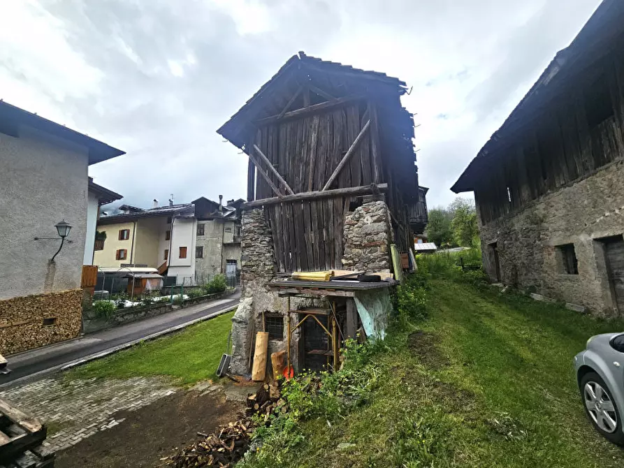 Immagine 8 di Rustico / casale in vendita  in Via Ergisto Bezzi, n.11 a Dimaro Folgarida