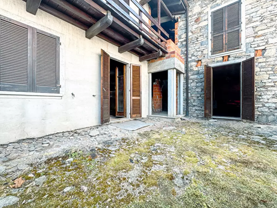 Immagine 9 di Casa indipendente in vendita  in Via Italia 56 a Brovello-Carpugnino