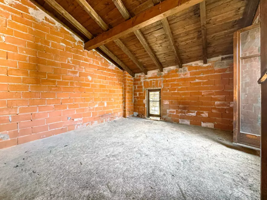 Immagine 15 di Casa indipendente in vendita  in Via Italia 56 a Brovello-Carpugnino