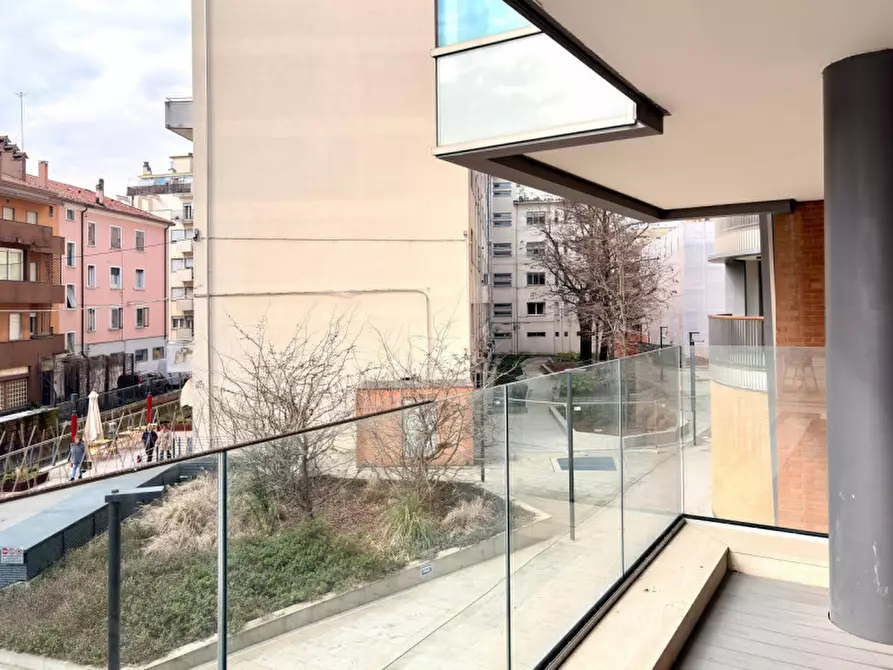 Immagine 14 di Ufficio in affitto  in VIA TEVERE a Venezia