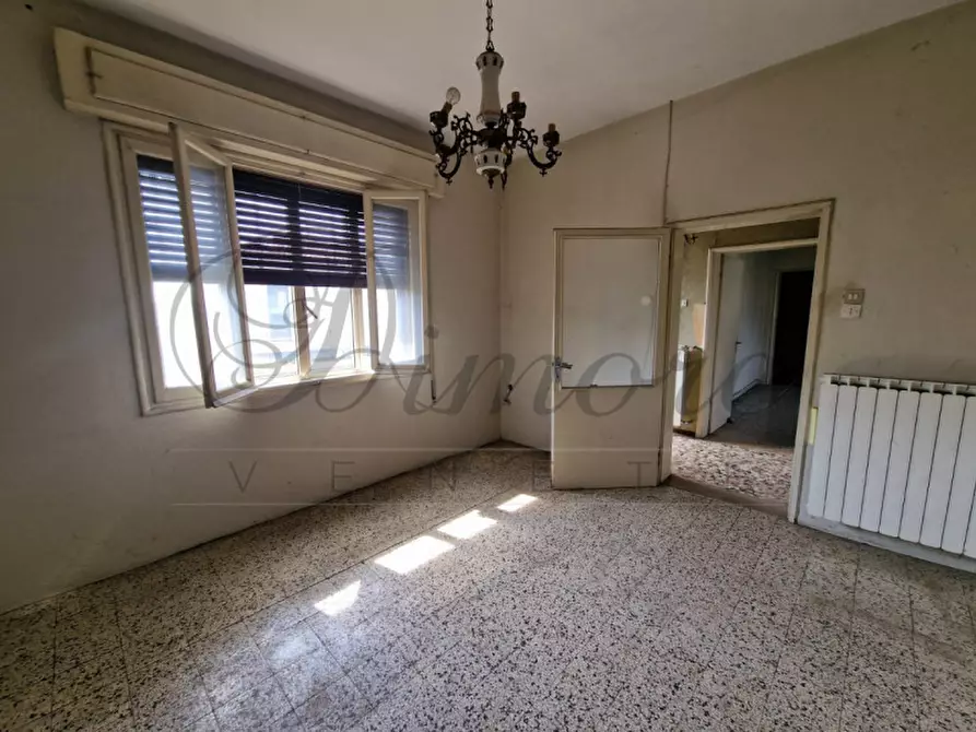 Immagine 2 di Casa indipendente in vendita  in VIA LUIGI MARIUTTO a Mirano