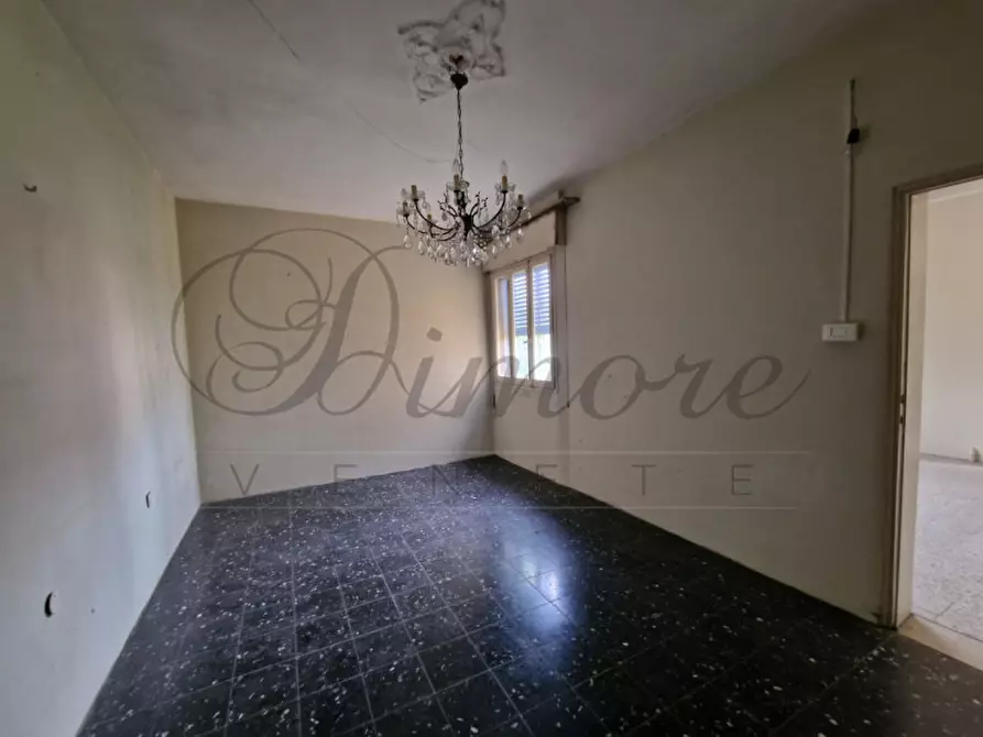 Immagine 5 di Casa indipendente in vendita  in VIA LUIGI MARIUTTO a Mirano