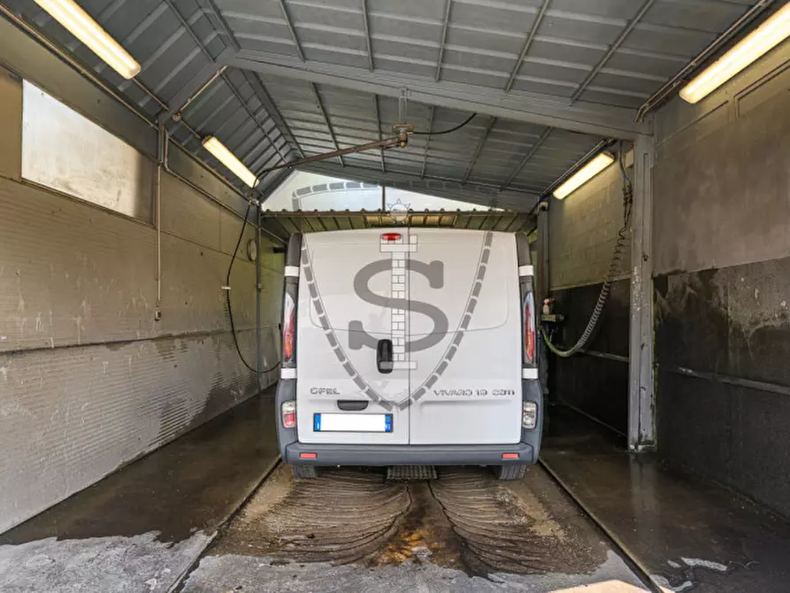 Immagine 10 di Attività commerciale in vendita  in Via Montello, 73 a Marostica