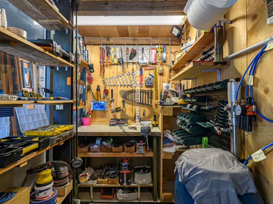 Immagine 14 di Attività commerciale in vendita  in Via Montello, 73 a Marostica