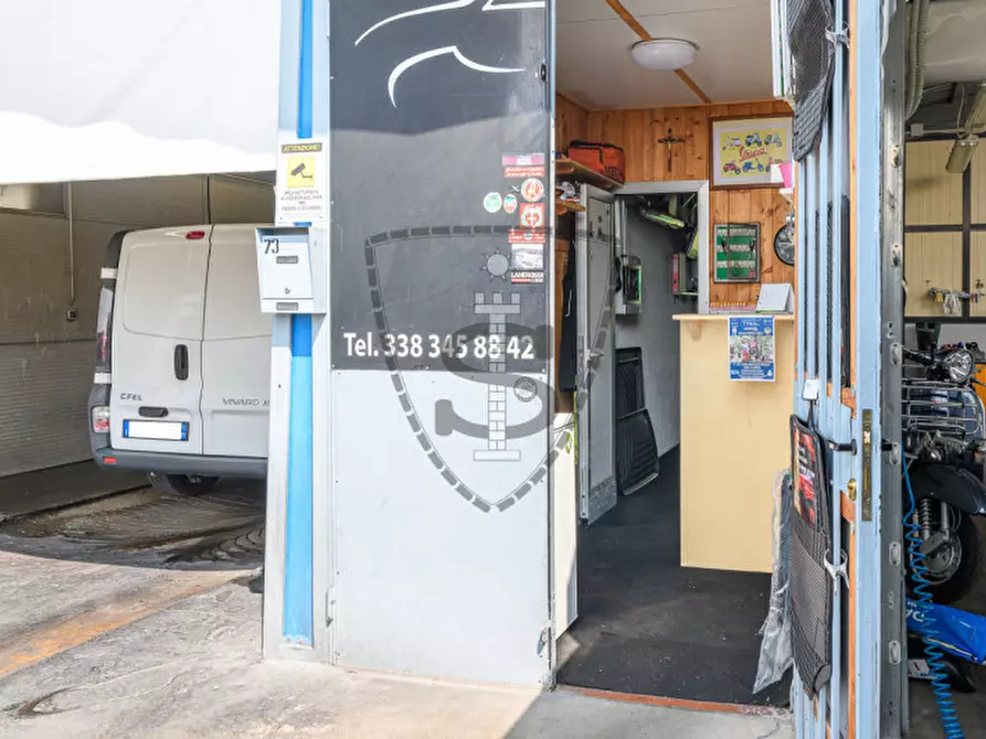 Immagine 18 di Attività commerciale in vendita  in Via Montello, 73 a Marostica