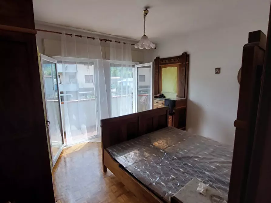 Immagine 15 di Casa bifamiliare in vendita  in Via Giovanni Pascoli  19 a Torrebelvicino