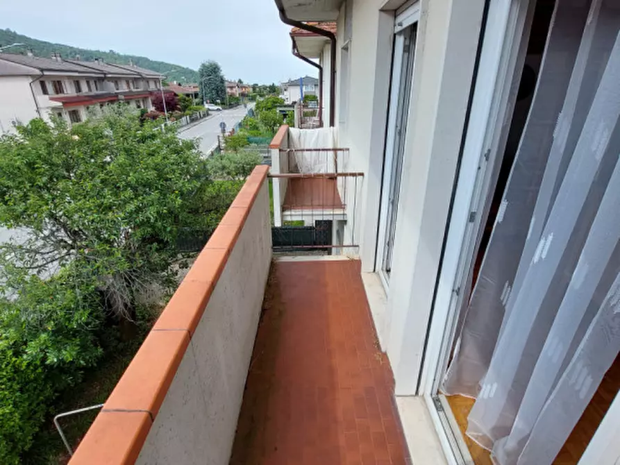 Immagine 16 di Casa bifamiliare in vendita  in Via Giovanni Pascoli  19 a Torrebelvicino