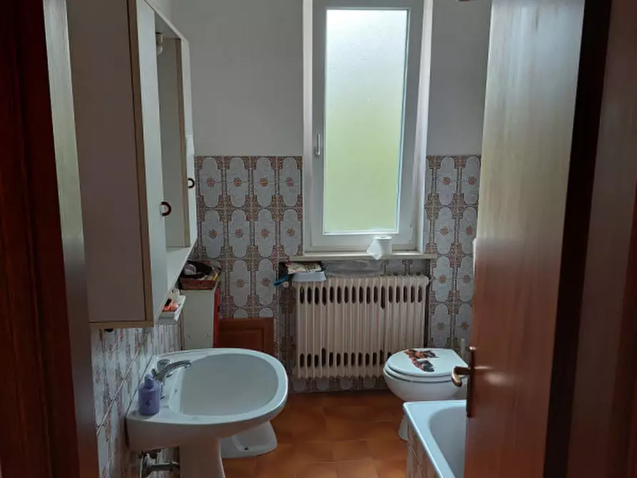 Immagine 17 di Casa bifamiliare in vendita  in Via Giovanni Pascoli  19 a Torrebelvicino