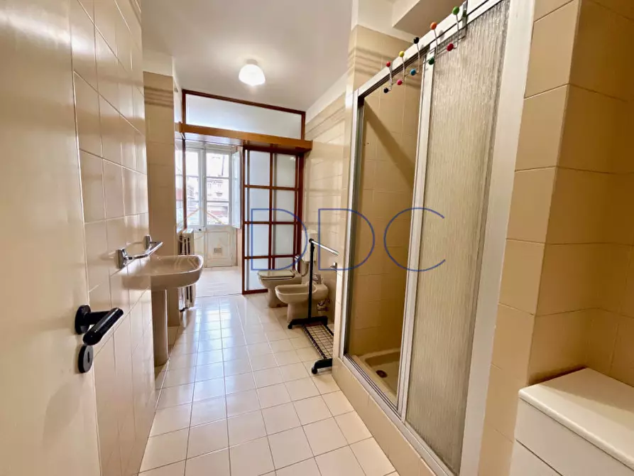 Immagine 19 di Appartamento in vendita  in Corso Vittorio Emanuele II 102 a Torino