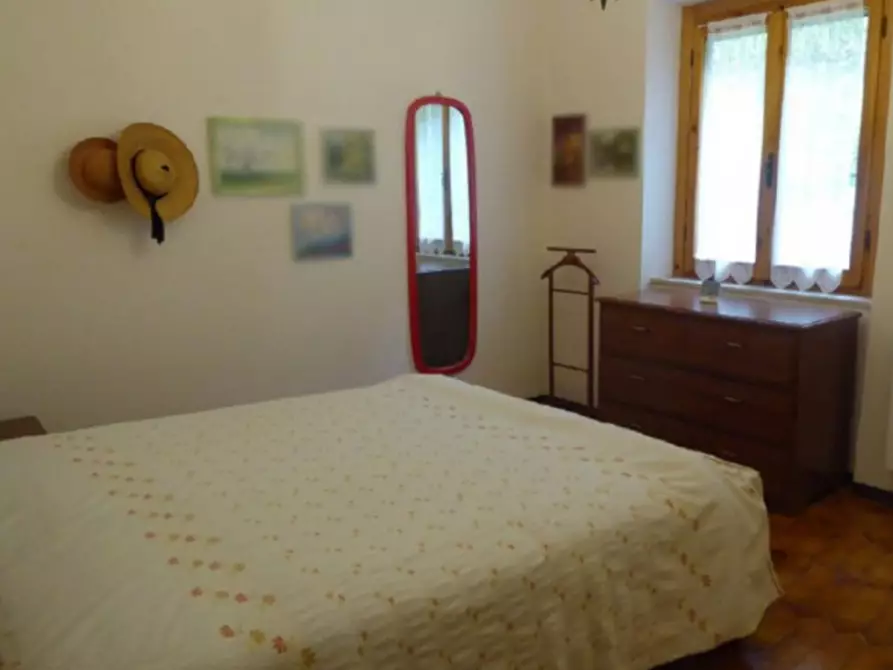 Immagine 7 di Rustico / casale in vendita  in Strada Provinciale Val di Corezzo, AR, Italia a Chiusi Della Verna