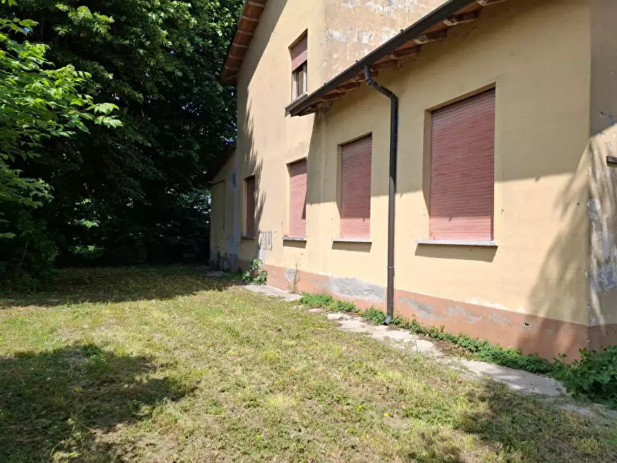 Immagine 2 di Palazzo in vendita  in Via Gradella, 3, 26025 Nosadello CR, Italia a Pandino