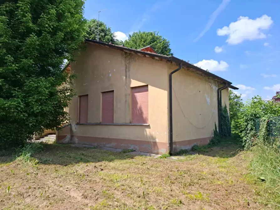 Immagine 3 di Palazzo in vendita  in Via Gradella, 3, 26025 Nosadello CR, Italia a Pandino