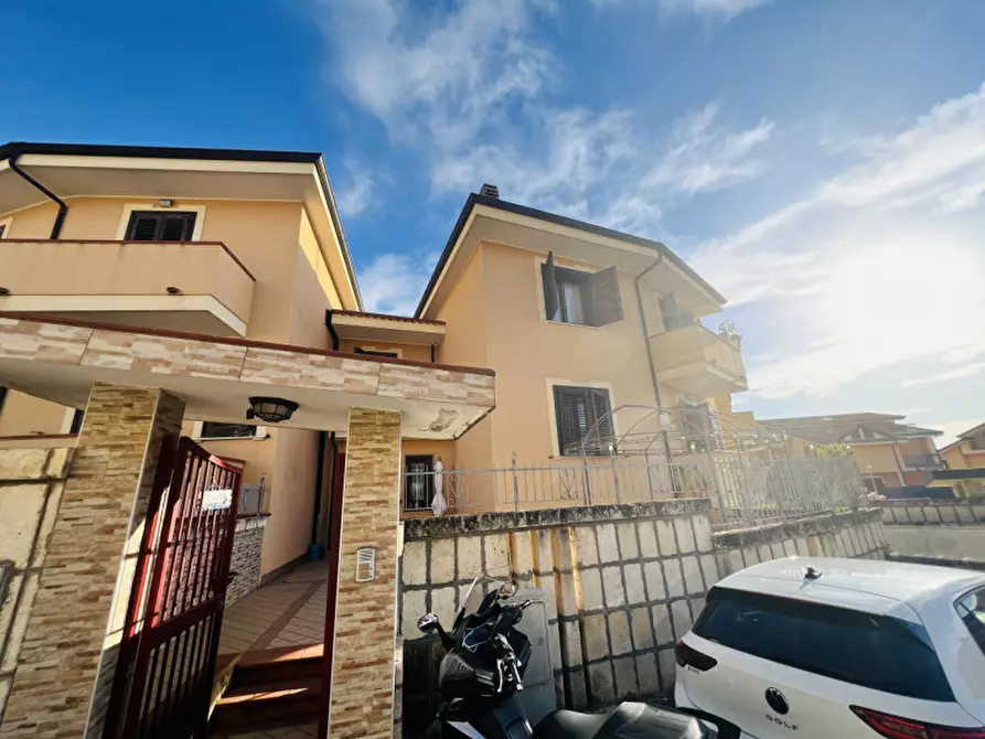 Immagine 1 di Villetta a schiera in vendita  in SS18 a Pizzo