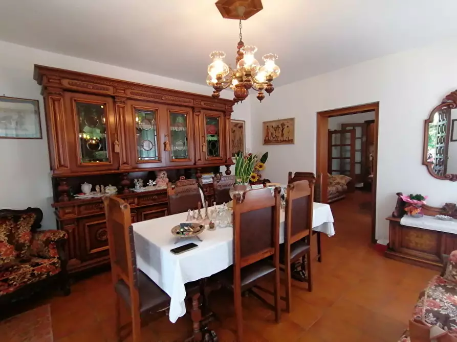 Immagine 3 di Casa bifamiliare in vendita  in via meolo 1402 a Lusia