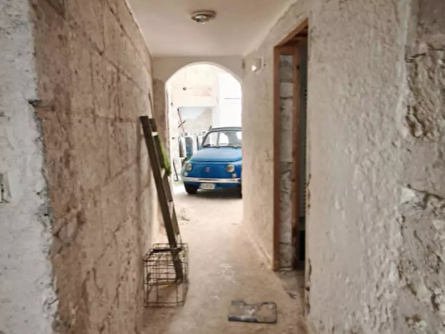 Immagine 11 di Villetta a schiera in vendita  in Corso Nazionale a Fasano