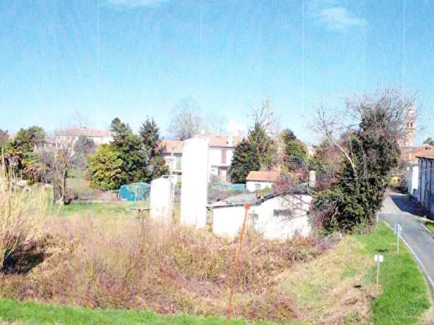 Immagine 1 di Negozio in vendita  in VIA TRENTO 20 a Crespino