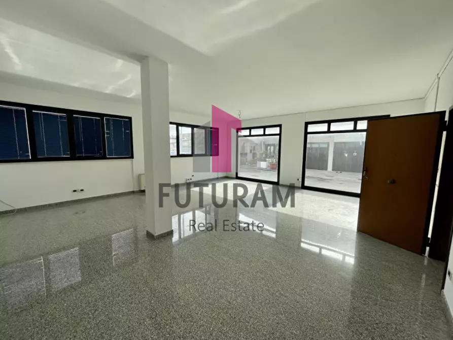 Immagine 2 di Ufficio in affitto  a Noventa Padovana