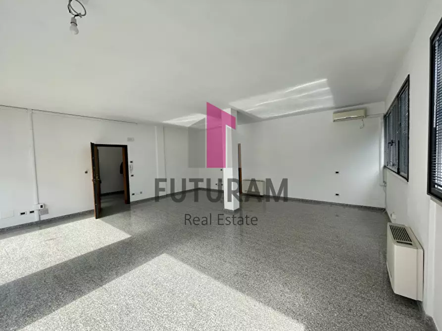 Immagine 5 di Ufficio in affitto  a Noventa Padovana