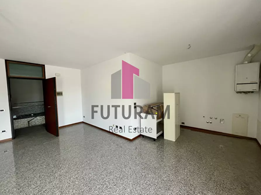 Immagine 6 di Ufficio in affitto  a Noventa Padovana