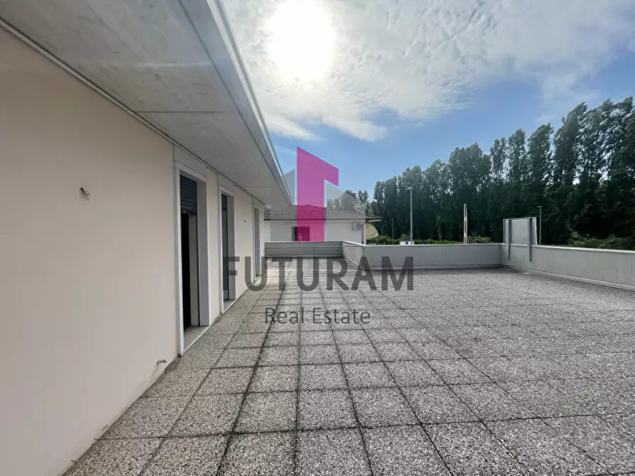 Immagine 20 di Ufficio in affitto  a Noventa Padovana