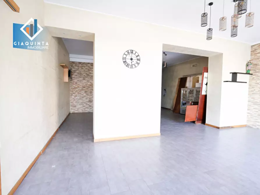 Immagine 7 di Magazzino in vendita  in VIA PALERMO Piano T a Palagonia