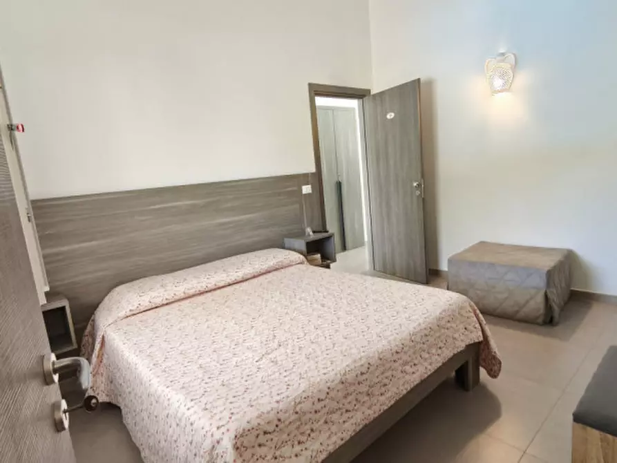 Immagine 21 di Villa in vendita  a Fasano