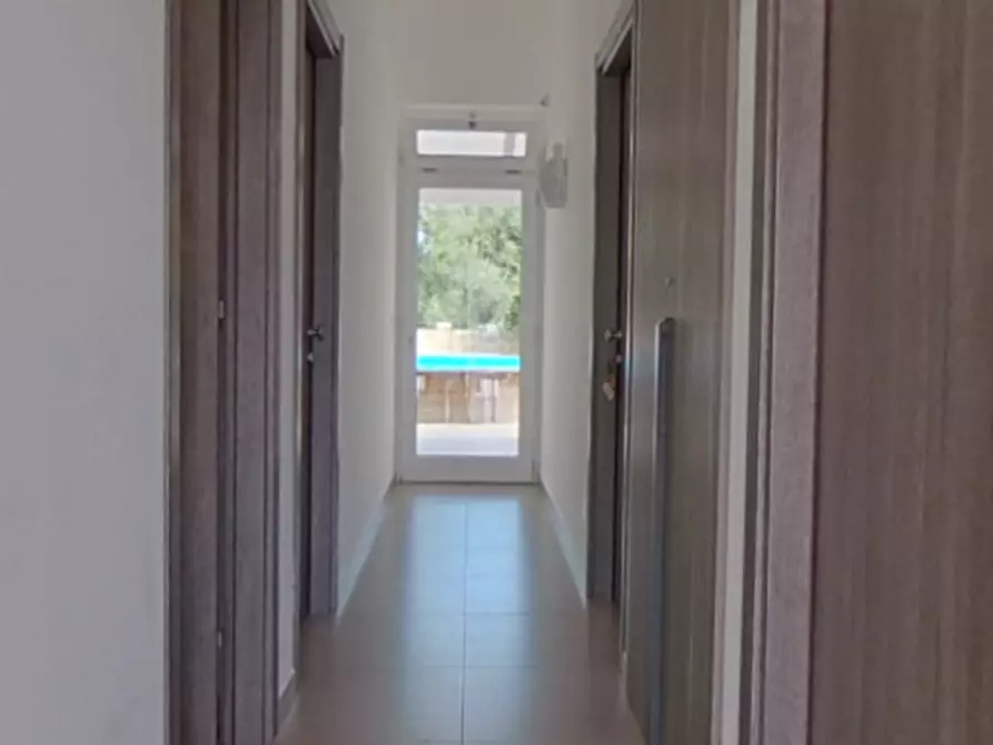 Immagine 26 di Villa in vendita  a Fasano