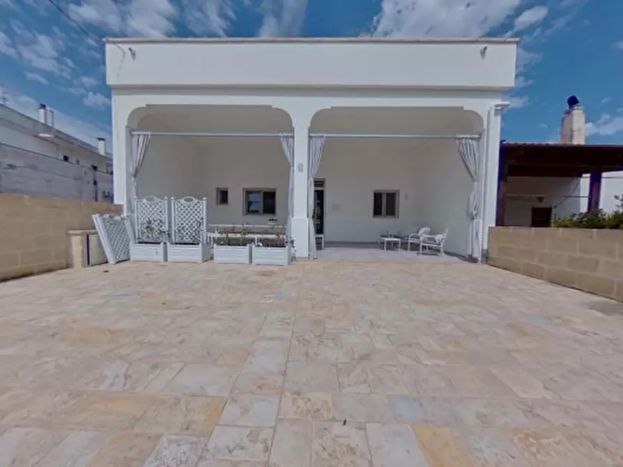 Immagine 32 di Villa in vendita  a Fasano