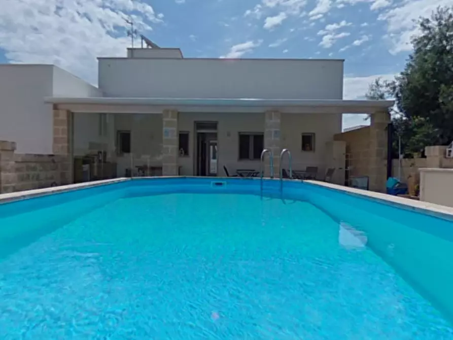 Immagine 36 di Villa in vendita  a Fasano