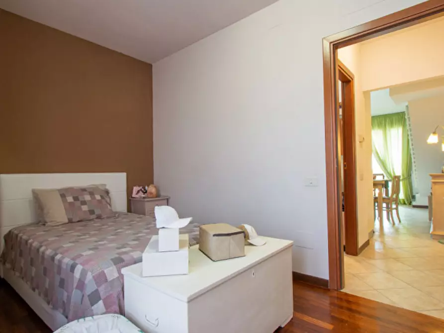 Immagine 18 di Appartamento in vendita  in via montalese a Prato