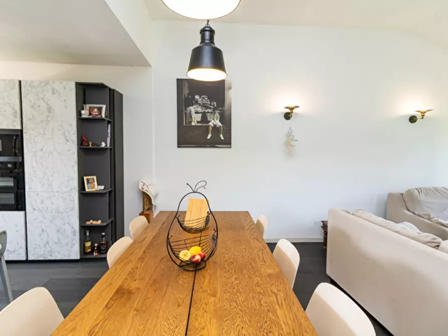 Immagine 3 di Villetta a schiera in vendita  in villaggio rododendro 10 a La Valletta Brianza