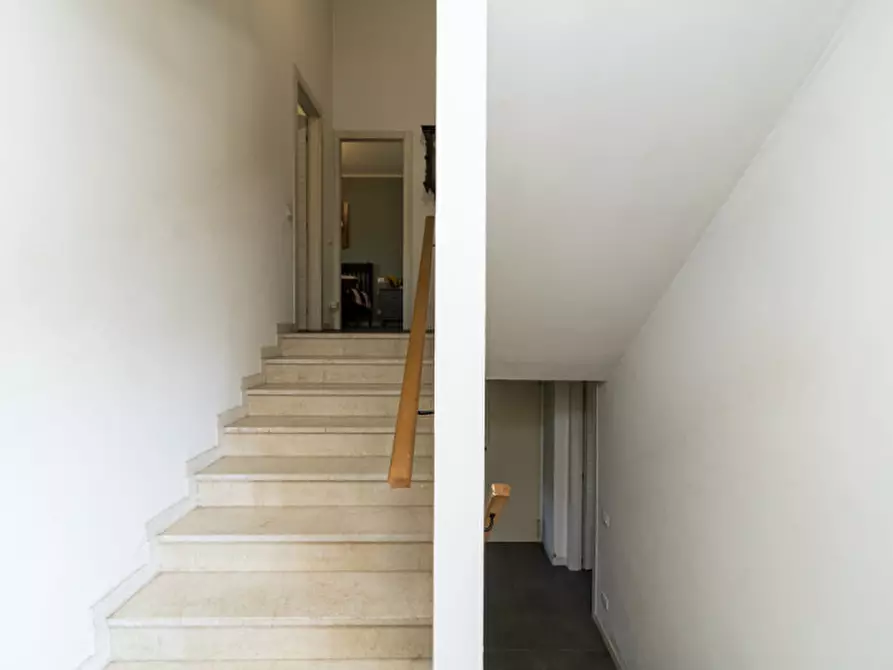 Immagine 6 di Villetta a schiera in vendita  in villaggio rododendro 10 a La Valletta Brianza