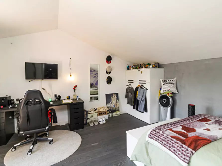 Immagine 19 di Villetta a schiera in vendita  in villaggio rododendro 10 a La Valletta Brianza