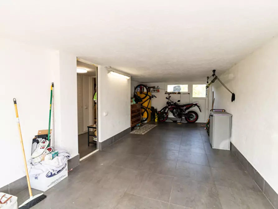 Immagine 26 di Villetta a schiera in vendita  in villaggio rododendro 10 a La Valletta Brianza