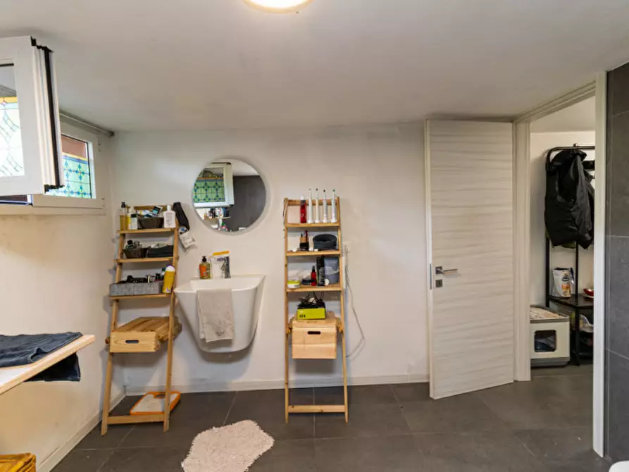 Immagine 29 di Villetta a schiera in vendita  in villaggio rododendro 10 a La Valletta Brianza