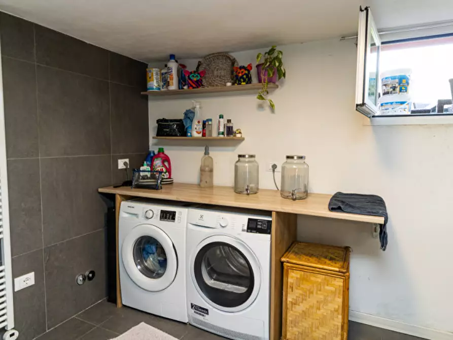 Immagine 30 di Villetta a schiera in vendita  in villaggio rododendro 10 a La Valletta Brianza