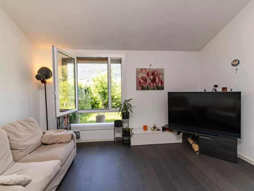 Immagine 53 di Villetta a schiera in vendita  in villaggio rododendro 10 a La Valletta Brianza