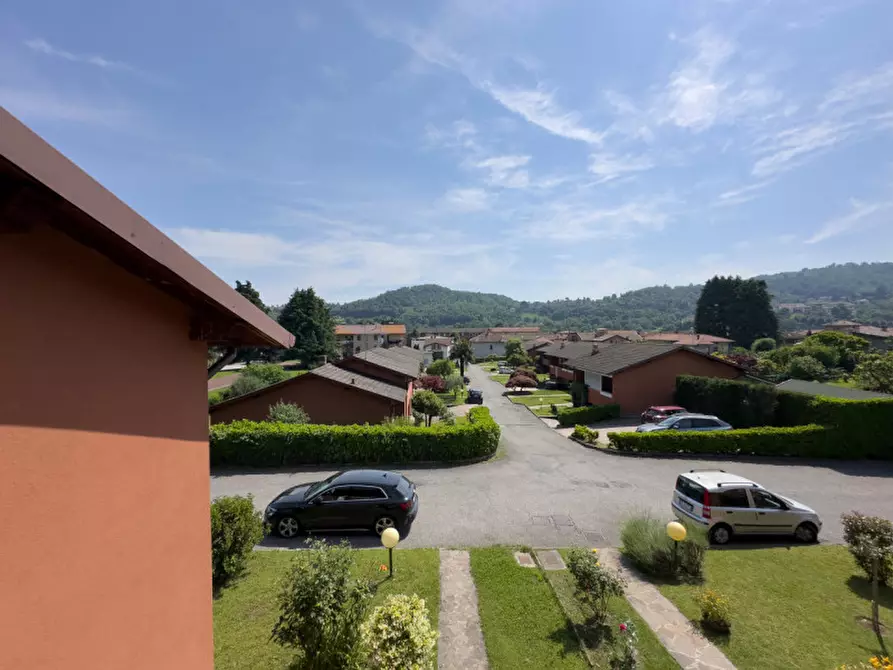 Immagine 61 di Villetta a schiera in vendita  in villaggio rododendro 10 a La Valletta Brianza