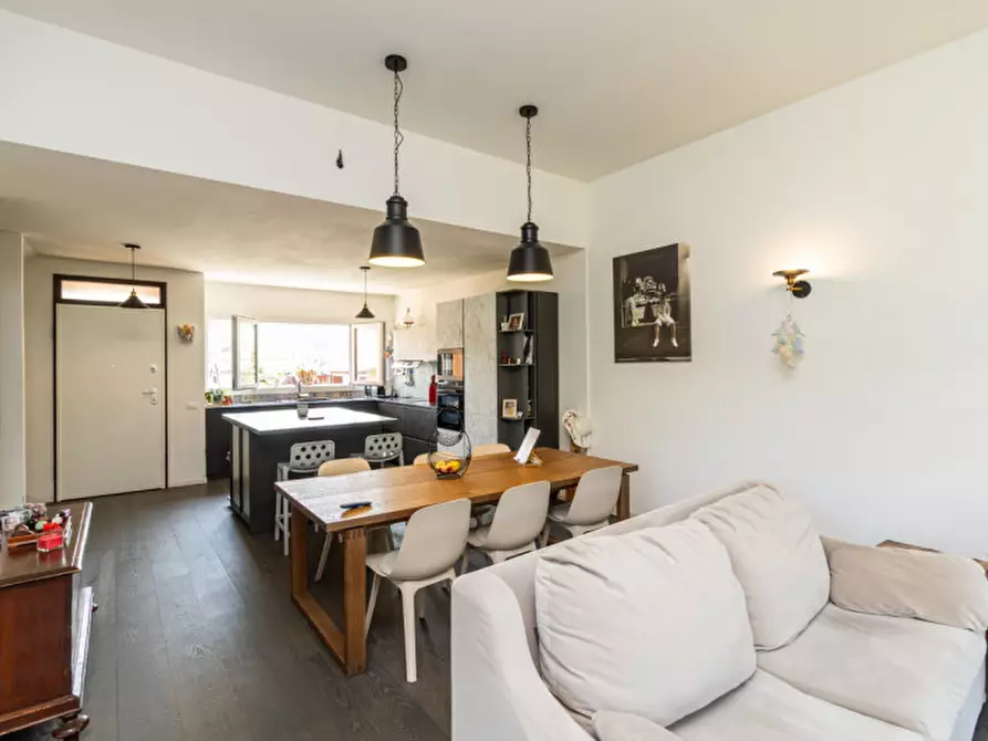 Immagine 69 di Villetta a schiera in vendita  in villaggio rododendro 10 a La Valletta Brianza