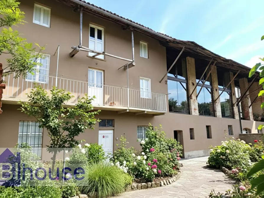 Immagine 1 di Rustico / casale in vendita  a Ponderano