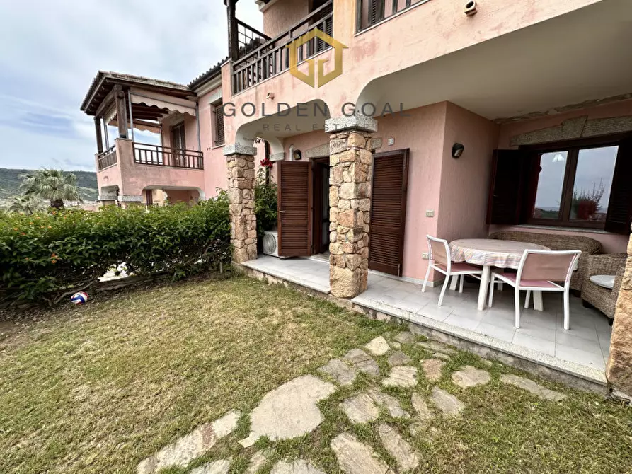 Immagine 5 di Appartamento in vendita  in MAIORCA a Budoni