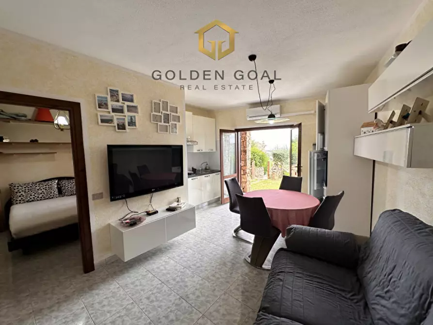 Immagine 11 di Appartamento in vendita  in MAIORCA a Budoni