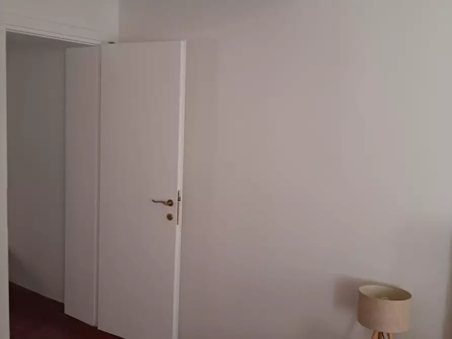 Immagine 21 di Palazzo in vendita  in sestriere san polo a Venezia